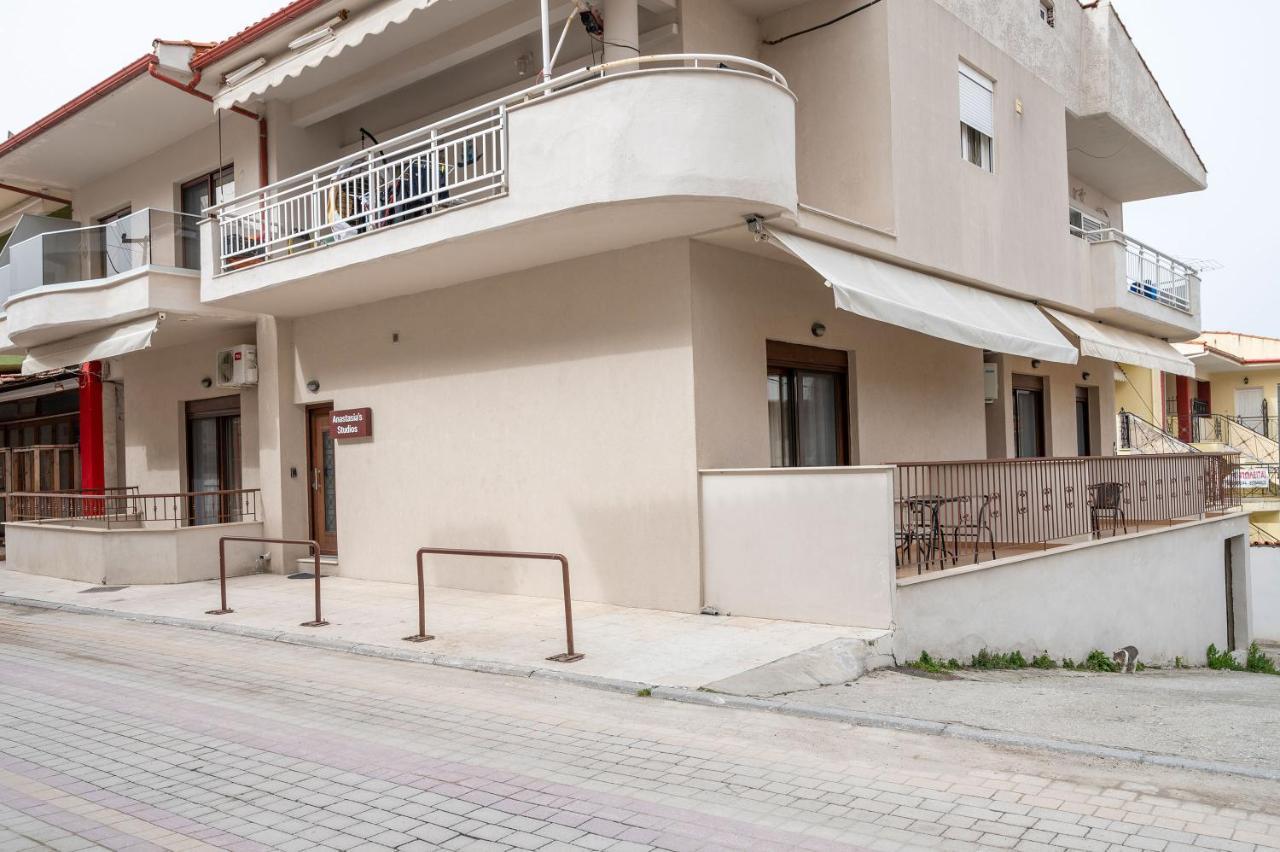 Anastasia'S Studios Polikhronon Exteriör bild